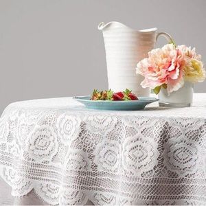 63” vintage round lace tablecloth